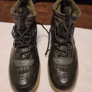 Size 15 Nike Airforce One Duck Boot (read discription)
